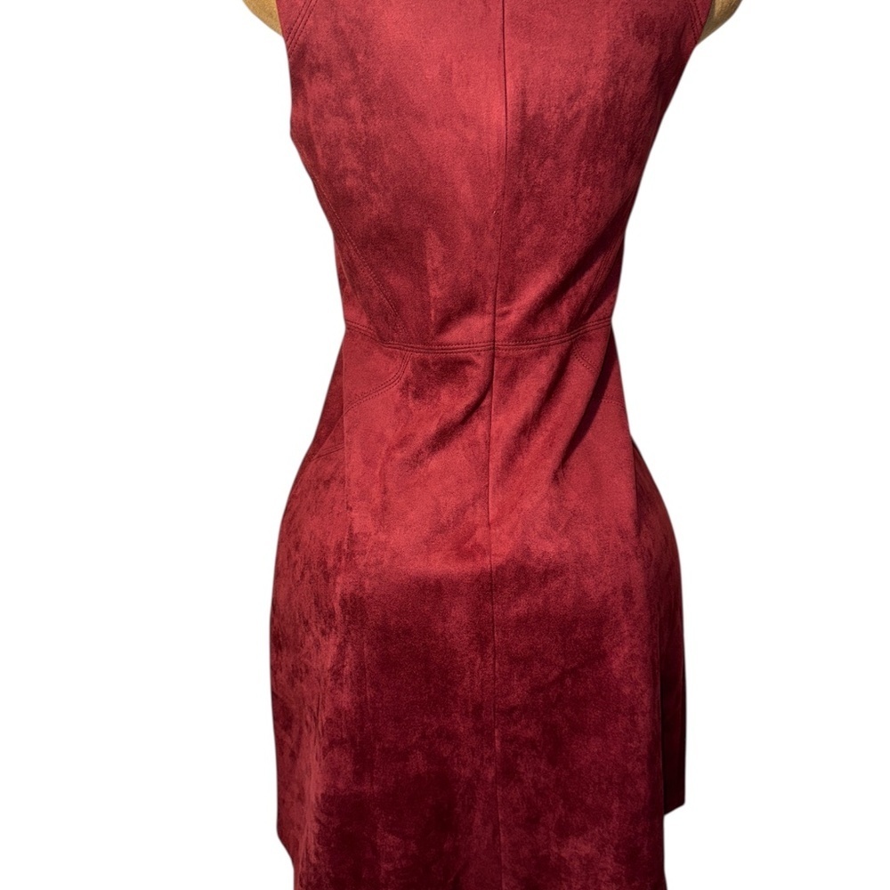 Chico's faux suede sleeveless sheath dress, deep garnet Red, Sz 0 Or S /4 - Picture 5 of 10